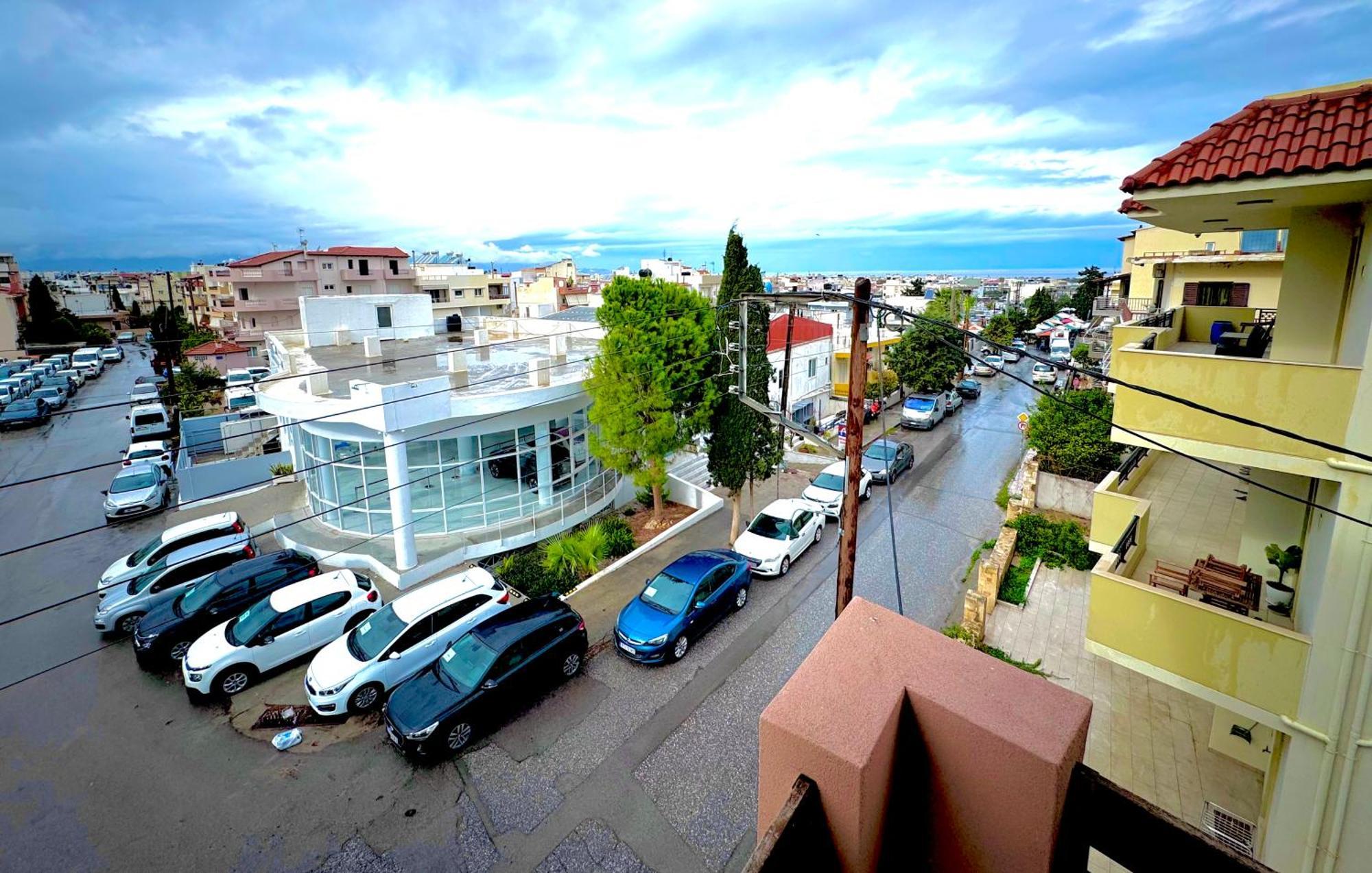 George Airport * Iraklion